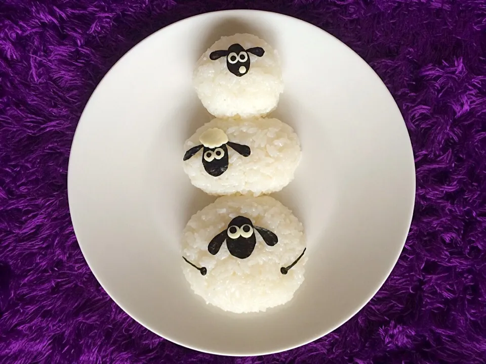 Shaun the sheep onigiri|inkainoviaさん