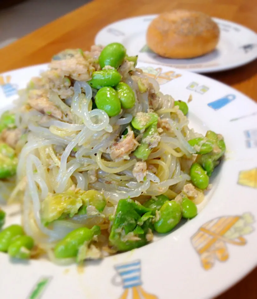 糸こんにゃく入りパスタシリーズ♡鮭缶とアボカドと枝豆のクリーミーパスタ|さちこ(さがねっち)さん