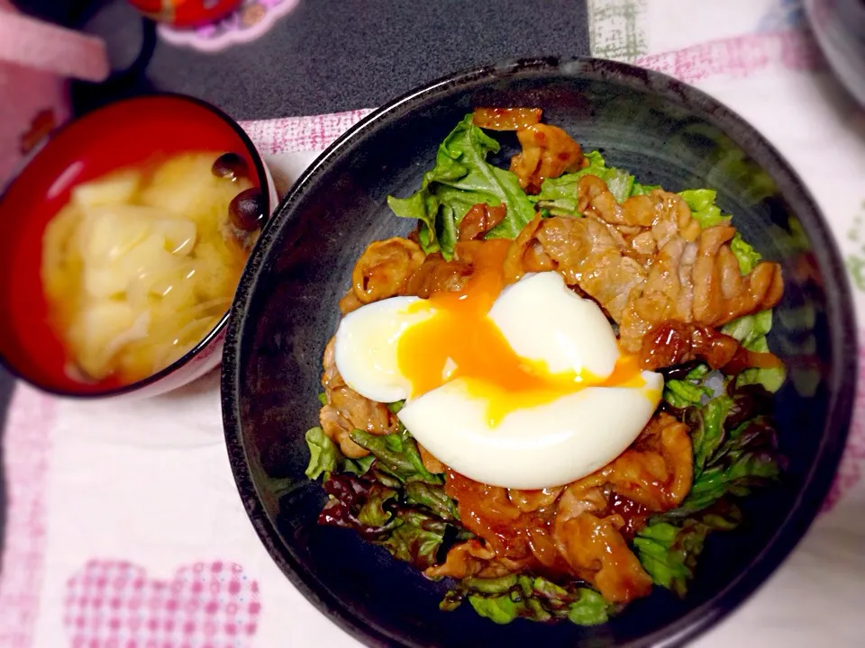 Snapdishの料理写真:豚の生姜焼き丼|あっこさん