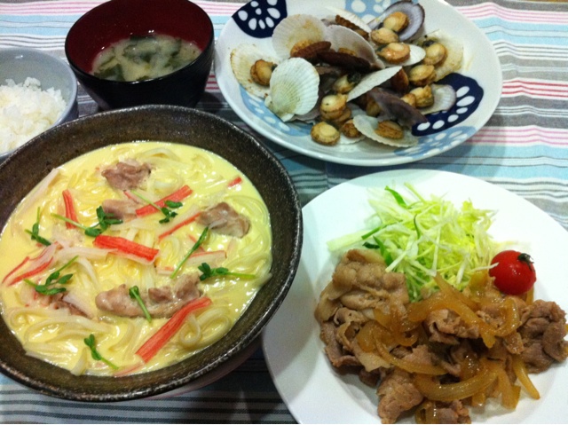 うどんリメイク茶碗蒸し 豚ショウガ焼き ホタテ稚貝の酒蒸し 大根ほうれん草味噌汁 まーまま Snapdish スナップディッシュ Id Rza5va