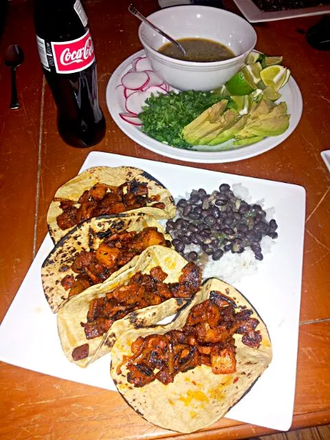 Snapdishの料理写真:Al pastor tacos|Michael Applebyさん