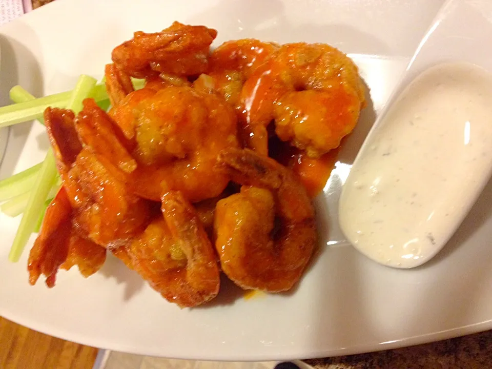 Buffalo shrimp with homemade ranch|lauraさん