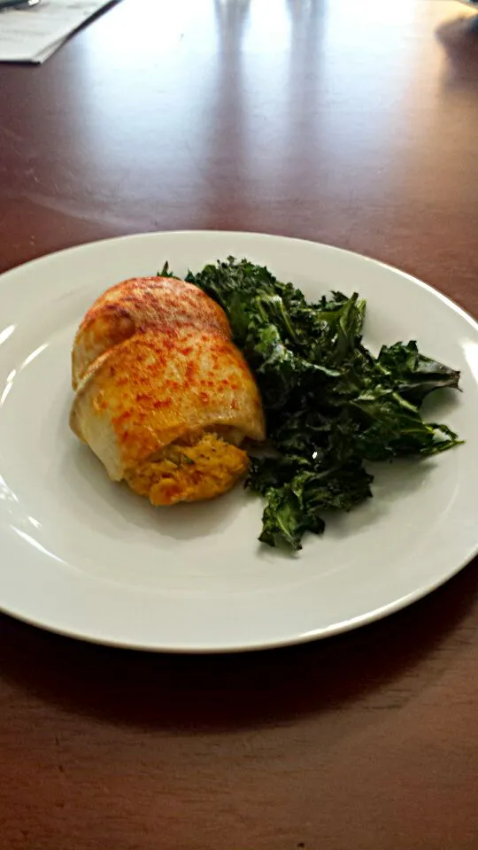 Crab Stuffed Tilapia w/ Kale Chips|Travis Dufreneさん