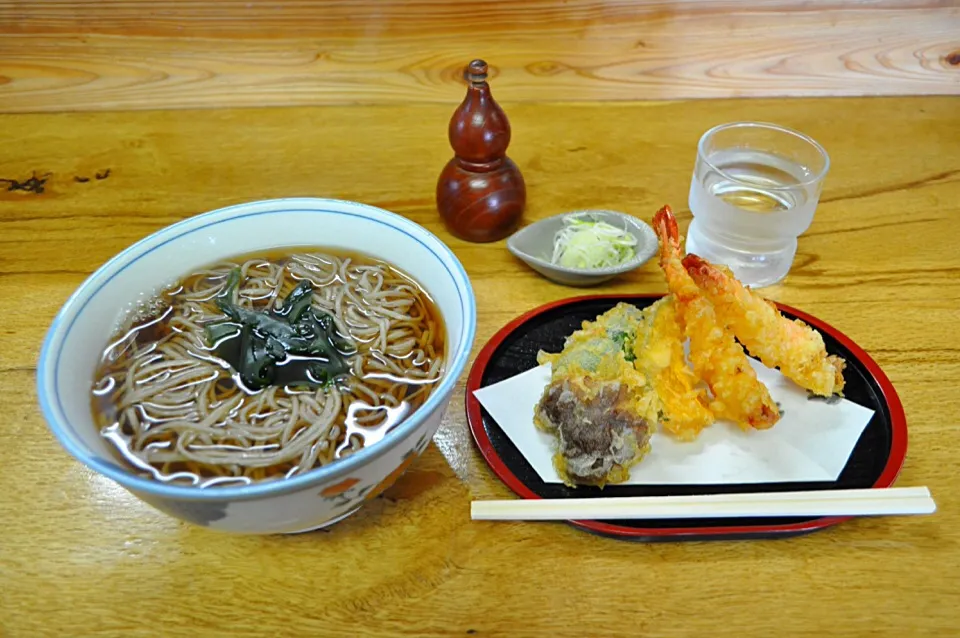 Snapdishの料理写真:Tempura with soba.|Craig Colemanさん