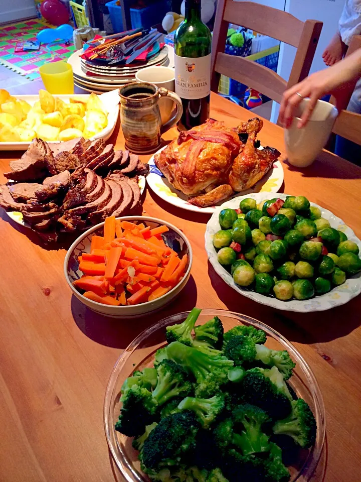 Snapdishの料理写真:British Christmas dinner|SaoriKさん