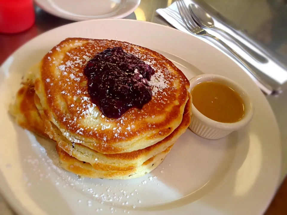 Blueberry pancake in NY|Tomokoさん