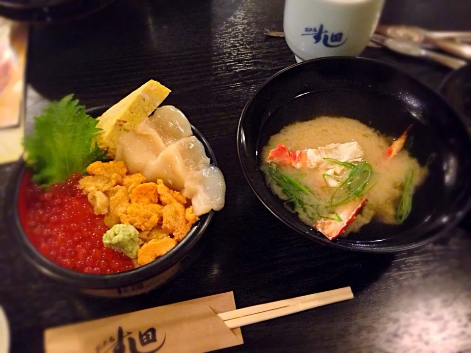 海鮮丼＆かに汁！！in北海道|なつみさん