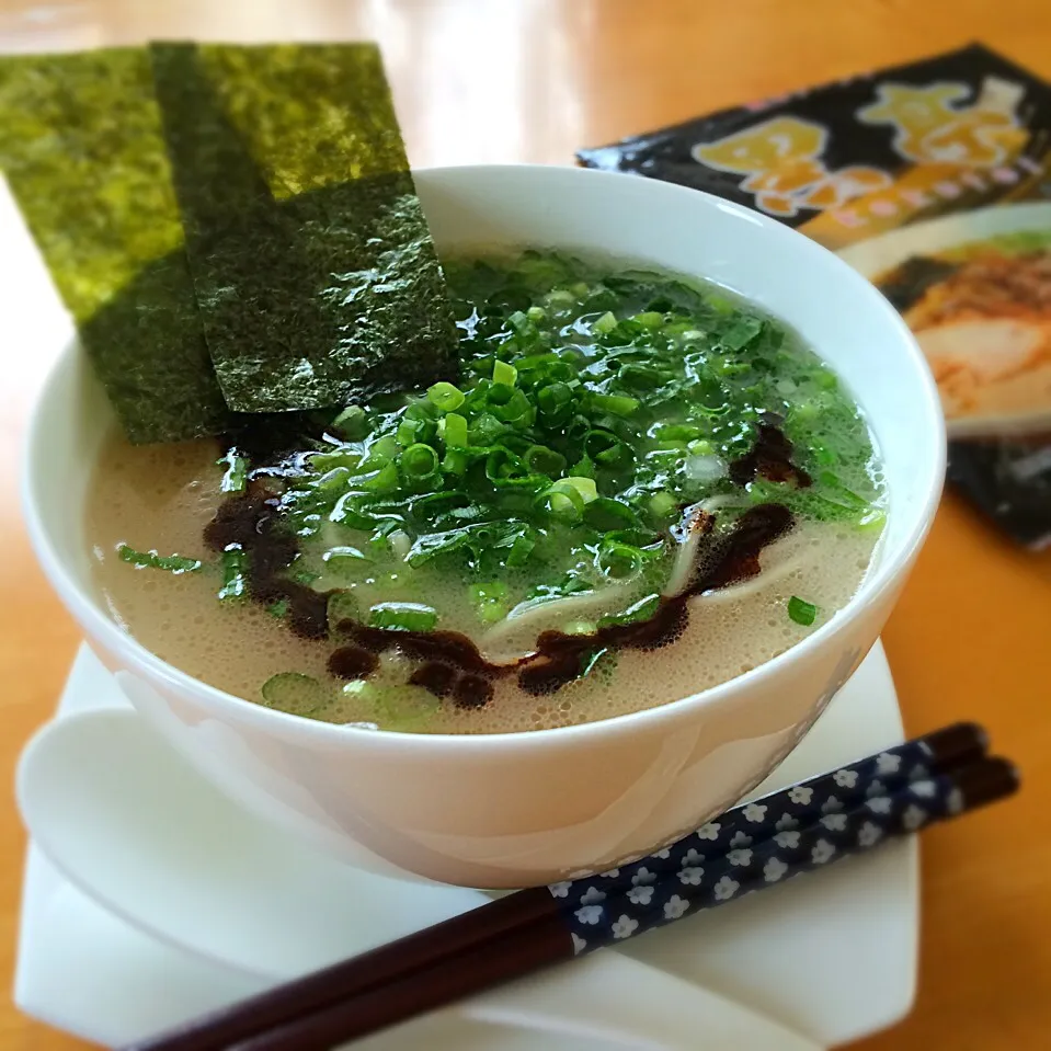 Snapdishの料理写真:熊本ラーメン・黒亭〜♪|Hiromiromiさん