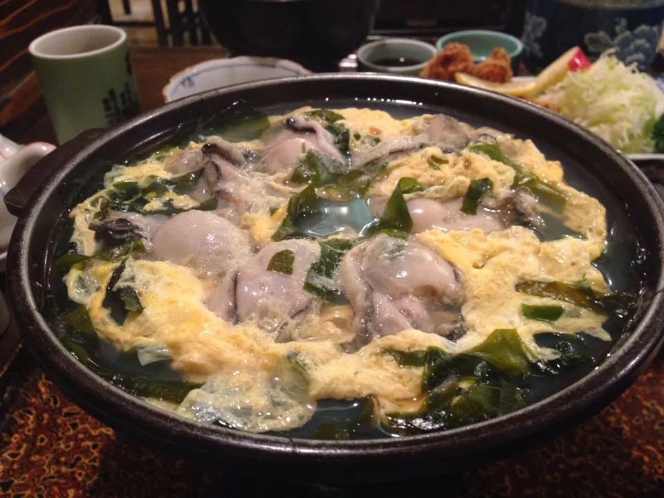 カキフライが今月末までだから、これもそうかなぁ〜  牡蠣のたまごとじ😋|youさん