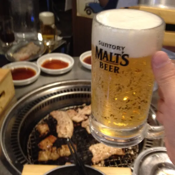 Snapdishの料理写真:ひょんなことから昼からビールを飲むことに！＼(^o^)／焼き肉食べ放題で、カルビとホルモンをたくさん食べました〜└(՞ةڼ◔)」
今日は夜ご飯は食べられなさそうです(´*o*｀)ﾉ|竜巻野郎さん