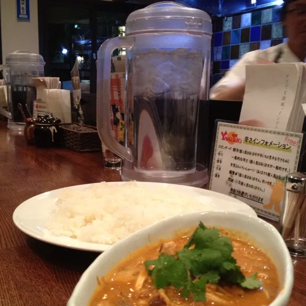 級友とヤミツキカレーに行ってきました！高血圧まっしぐらです（＾∇＾）ヤベー|竜巻野郎さん