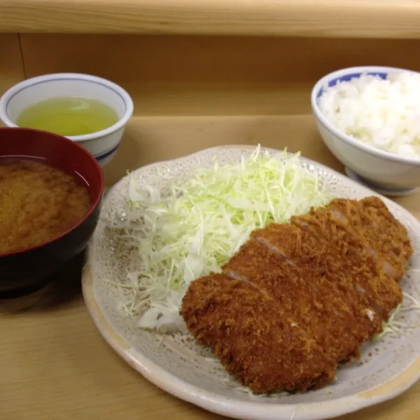 Snapdishの料理写真:カツ食べて自分に勝つ。どや！|竜巻野郎さん