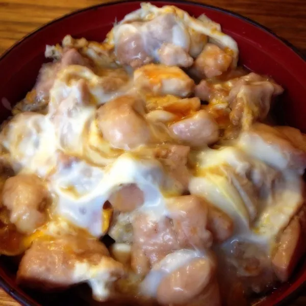 Snapdishの料理写真:親子丼 卵トロトロ|Nottoさん