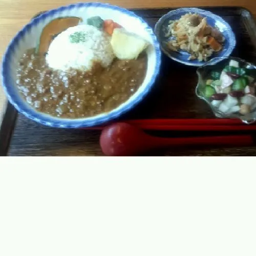 カフェめし2点。
気になってたけど、なかなか行く機会がなかったカフェ|Nottoさん