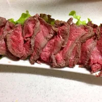 Snapdishの料理写真:初めて作ったローストビーフ|りのさん