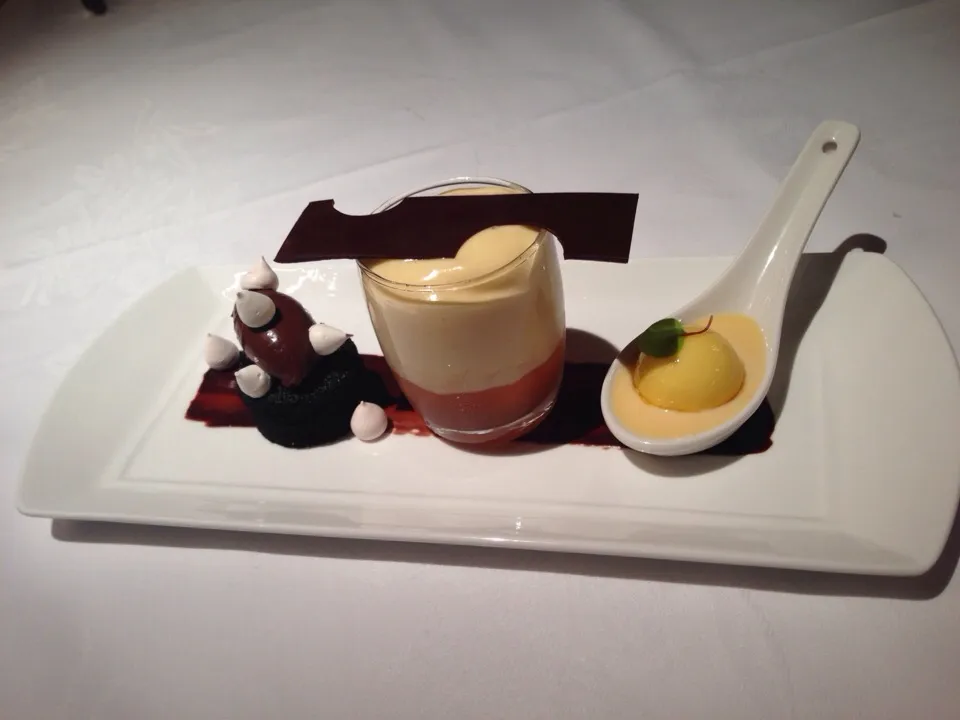 Dessert  chocolate trio|karen grochさん