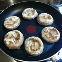 Snapdishの料理写真:Wholewheat Sourdough English Muffins|Joanna Blackさん