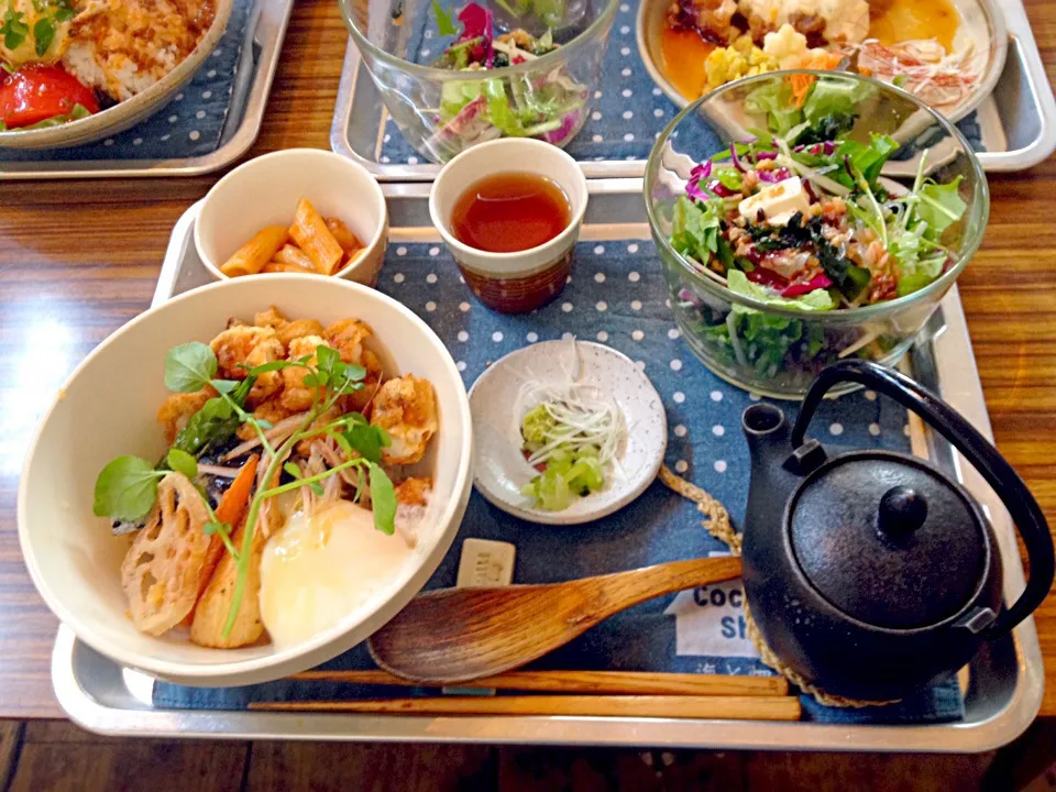 Snapdishの料理写真:エビまぶし丼 ランチ|ヨッチャンさん