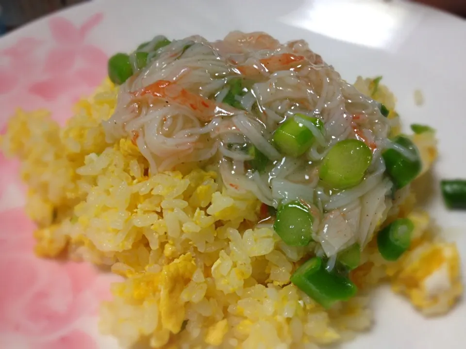 カニとアスパラのあんかけチャーハン|チルさん