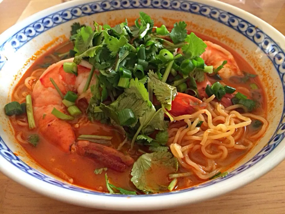 Snapdishの料理写真:Tom Yum Goong Ramen:)|Jessieさん