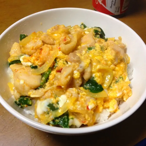 Snapdishの料理写真:ナンプラー親子丼。パクチー無しで作ったら中途半端な味に、、、|bさん