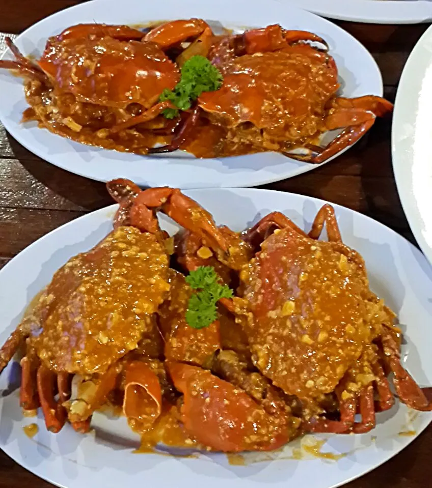 Snapdishの料理写真:Crab with salted egg spicy sauce|Rina Gunawanさん