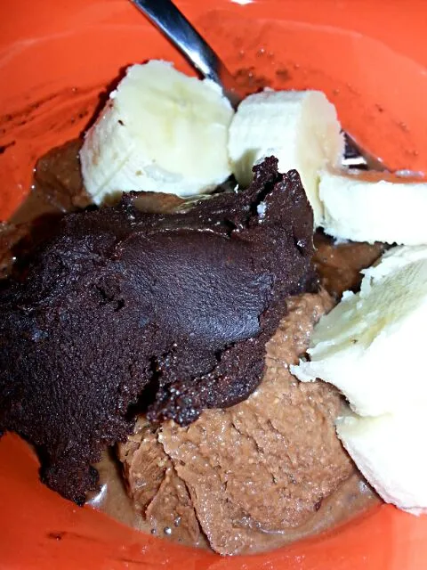 Snapdishの料理写真:Frangellico ice cream with wacky fudge and bananas.|Polly Gelfusoさん