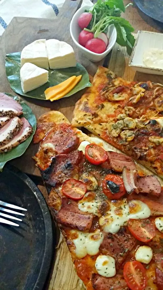 オーブンこわれて魚グリルで焼いた おやつpizza♪|wa-vieさん