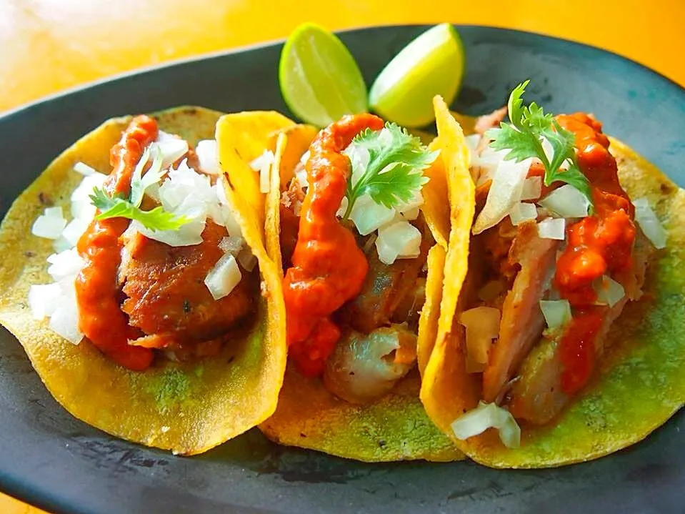 Tacos de carnitas (braised pork meat tacos)|Jorge Bernal Márquezさん