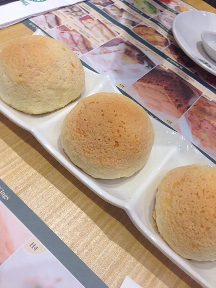 char siew bun|hweeyhさん