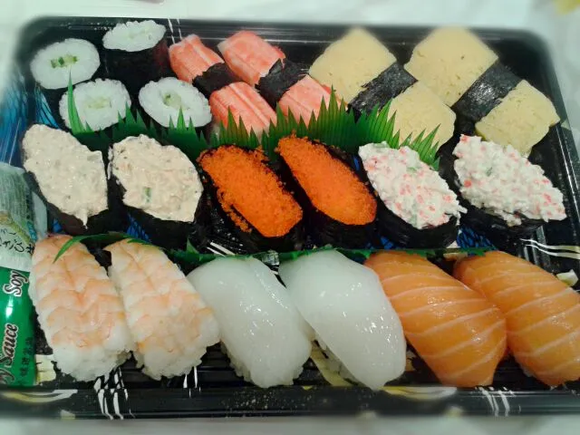 sushi day:))|Amielia Tranさん