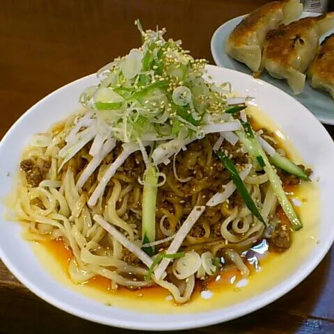 冷し黒胡麻担々麺   美味しかった。麺がモチモチしていた。浅草の拉麺屋。|akiponさん