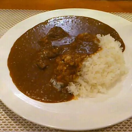 Snapdishの料理写真:フレンチカレー  また食べに来てしまった。まろやかな美味しいルウだった。|akiponさん