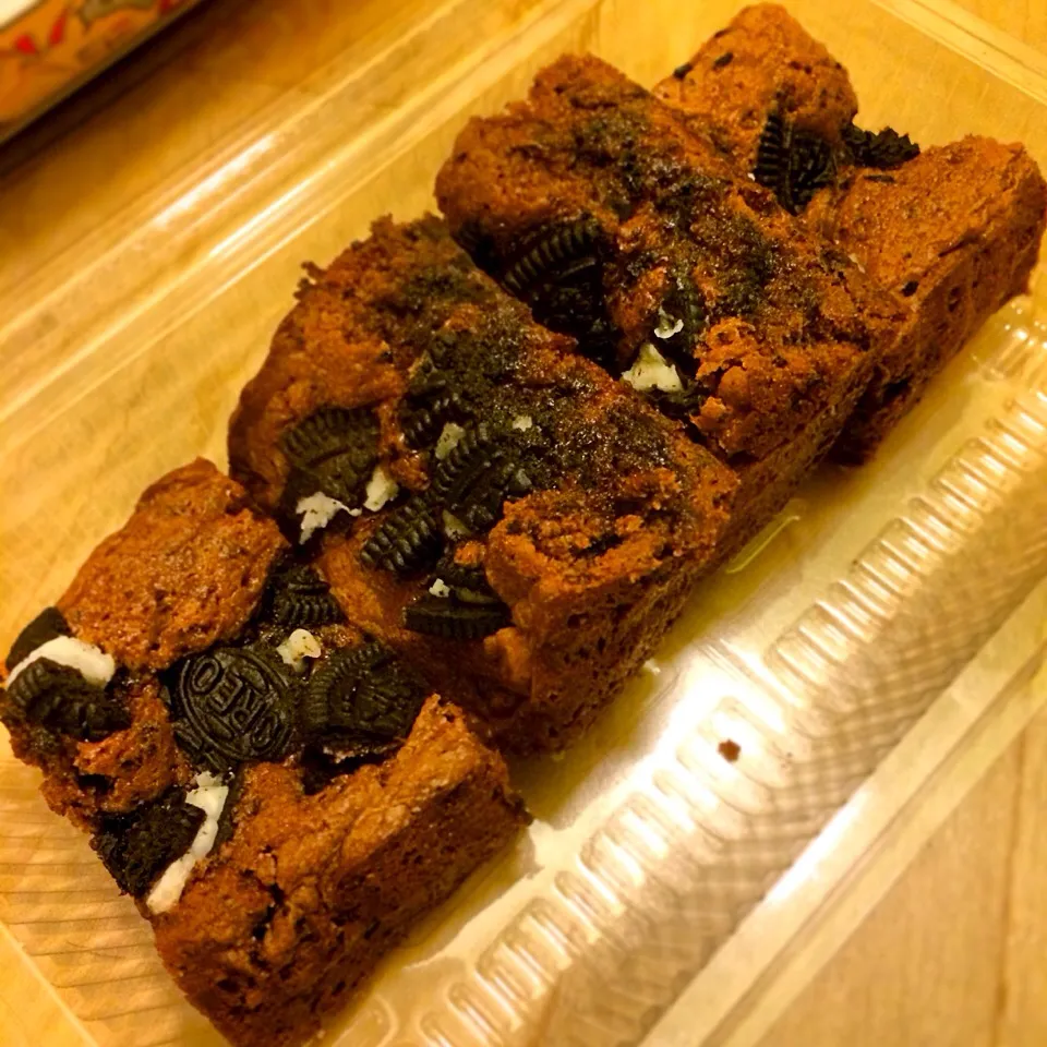 Snapdishの料理写真:Oreo Brownies|Kath Kanekoさん