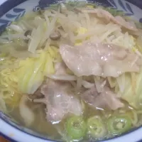 肉野菜塩ラーメン|山上直哉さん