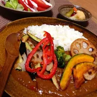 Snapdishの料理写真:野菜カレー|akiさん