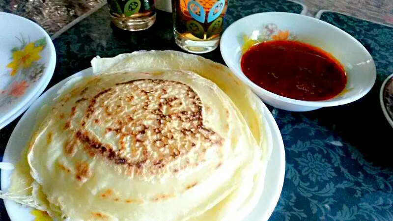 lempeng kelapa,sambal bilis for breakfast noon...|Syed Aiman Haqeemさん