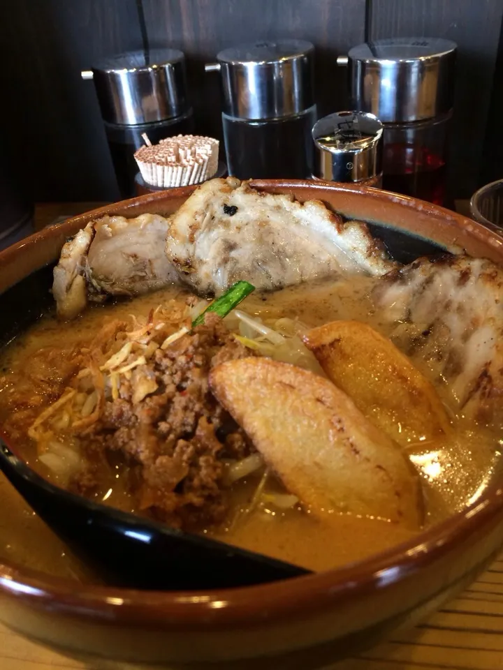 北海道味噌漬け炙りチャーシュー麺|神力屋 火酒さん