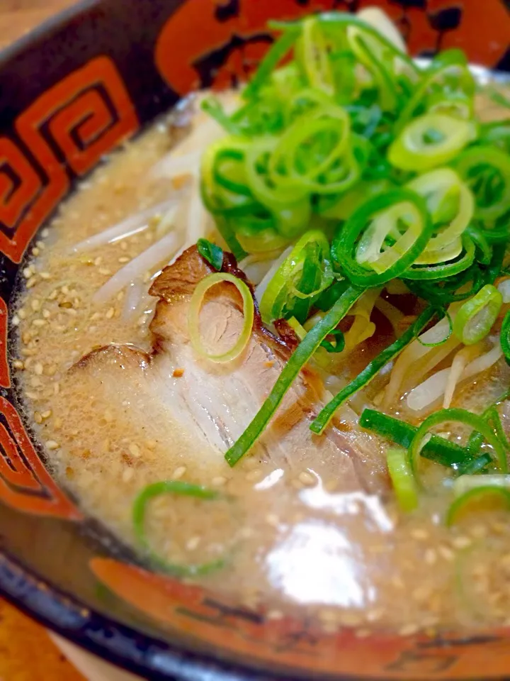 ごま味噌ラーメン|Nakazy Sweetsさん