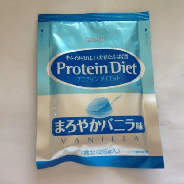 昨日はフレンチでバターと生クリームを信じられないぐらい使ったので、朝はプロテインダイエットのバニラ味にしました😁|laputa3977さん