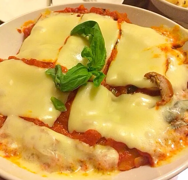 Snapdishの料理写真:Chicken Parmesan|Kath Kanekoさん