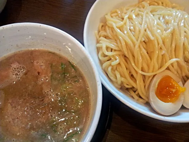 【大阪・高槻】きんせい「つけ麺 こってり醤油 並(煮玉子トッピング)」|うえおさん