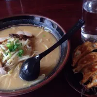 定番☆ラーメン＆ぎょうざ|橙髪さん