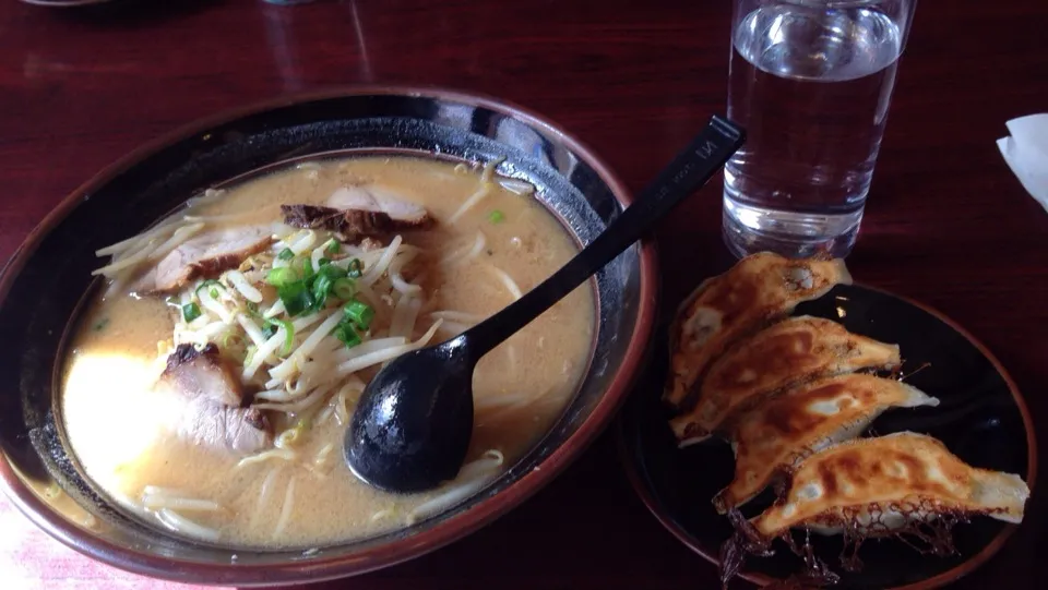 定番☆ラーメン＆ぎょうざ|橙髪さん