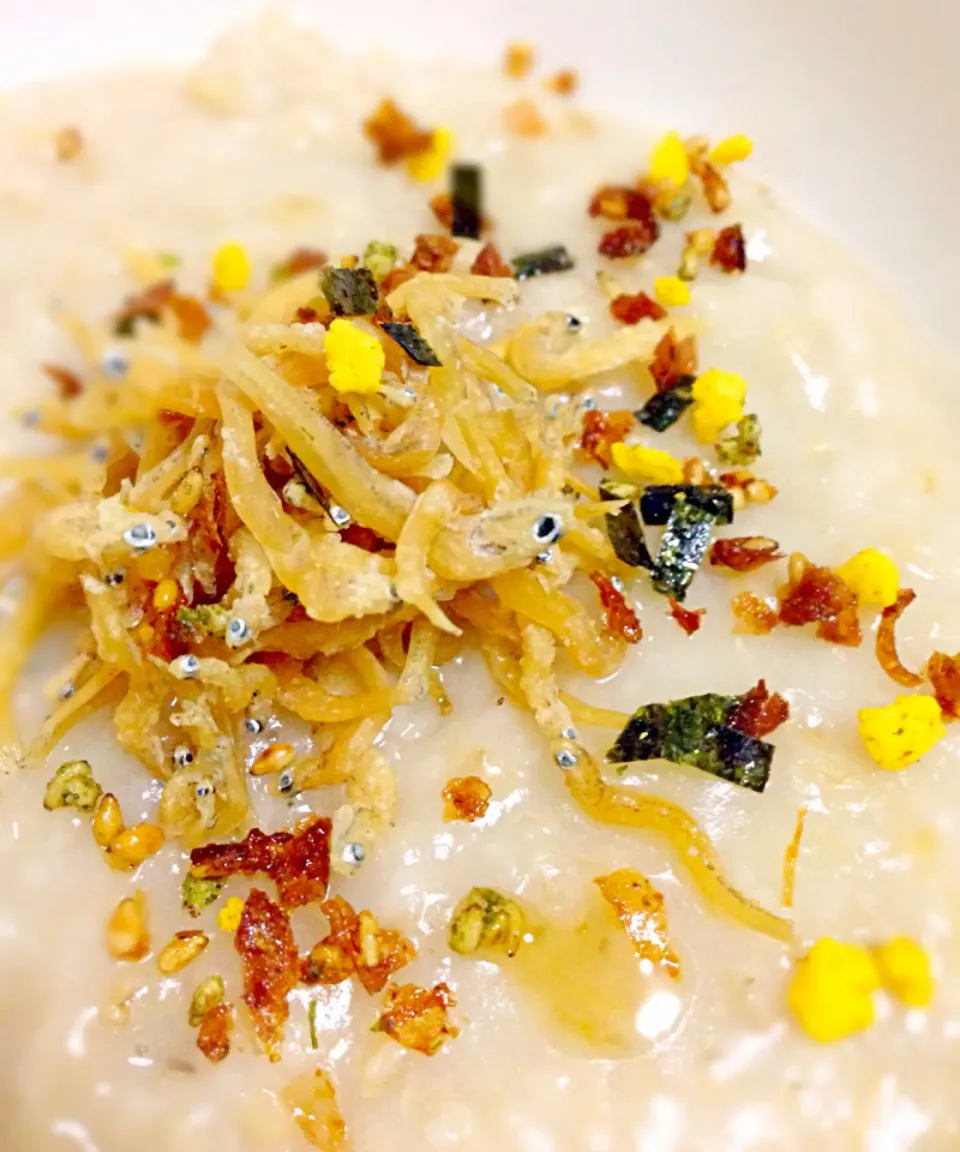 Savory oatmeal -  with fried white bait and furikake|coxiella24さん