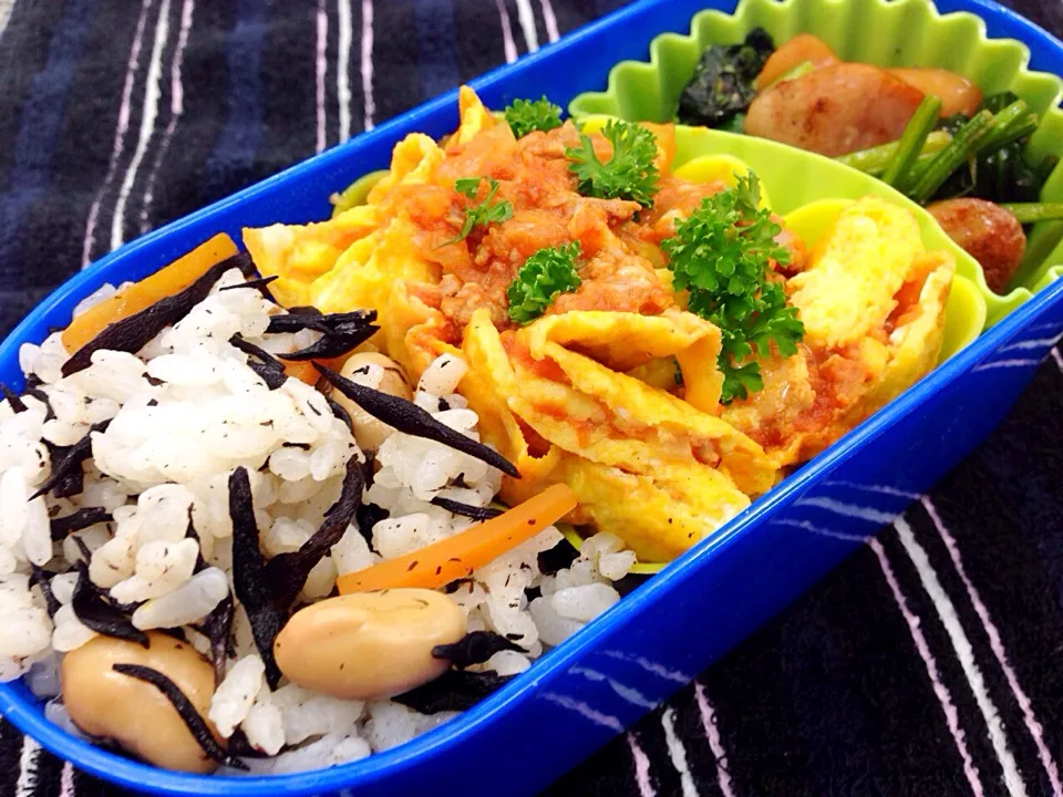 Snapdishの料理写真:本日のナメダデリ✨妻手製弁当🍱👍✨|koji toyodaさん