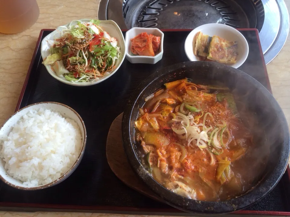 ユッケジャン定食|しおひろさん