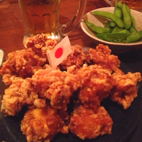 から揚げ食べ放題100円！なのにとってもおいしいし店員さんたちも気持ちよくてよいお店。|えりさん