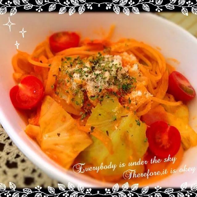 ナポリタンが無性に食べたくなったぁ♡(((о(﹡ˆ﹀ˆ﹡)о)))♡でも冷蔵庫の野菜がキャベツとトマトと玉ねぎしかなく彩り悪しw|Mehco Coconutvanillaさん