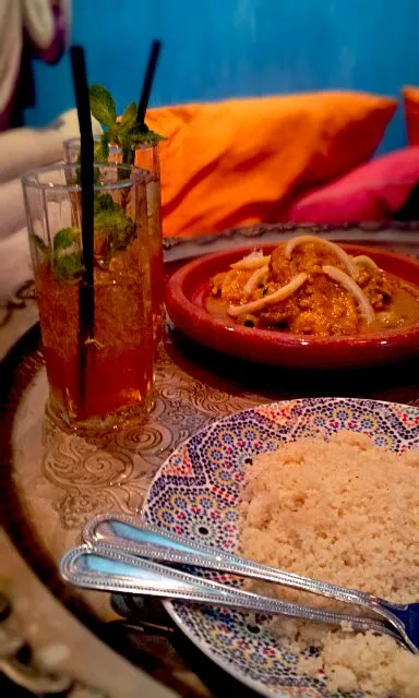 Tajine Chicken with Couscous|Cherry's Kitchenさん